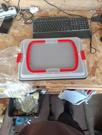 Tavă de copt Dr. Oetker Bake & Go cu capac transparent 42x29x4 cm – antiaderentă – suprafață zgâriată, clemă de fixare ruptă (stare: vezi imaginea a 2-a) 2
