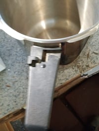 Oală sub presiune Jata HOLL2230, 10 litri, oțel inoxidabil, potrivită pentru inducție și toate tipurile de plită, diametru 24 cm, utilizată 4