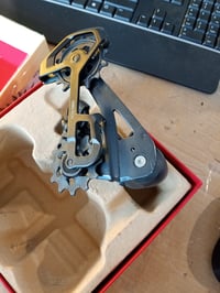 Schimbător spate SRAM GX Eagle 12 viteze, cu patină lungă, negru, MTB — defect, pentru piese: șurub rupt (stare: vezi a 2-a poză) 3