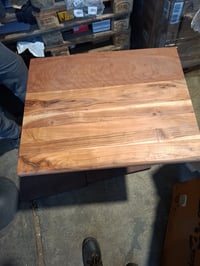 Blat de masă vidaXL din lemn masiv de acacia cu margine naturală, 70x60x3,8 cm, dreptunghiular - deteriorat și crăpat în mai multe locuri (stare B: vezi a 2-a fotografie) 6