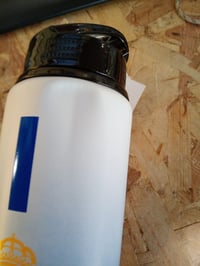 Bidon de aluminiu Hy-Pro Real Madrid CF 750 ml, design mat în gradient, pliabil — latura bidonului este îndoită (stare: vezi a doua imagine) 3