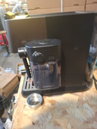 Grundig KSM 5330 Aparat za espresso s ručicom - 1628W, 15 bara, tamni inox, zaslon na dodir, BrewSense, spremnik za vodu 1,1L, spremnik za mlijeko 300 ml, espresso i 6