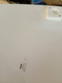 Set masă pentru copii Kesper cu 2 scaune, MDF alb, masă 55x55x45 cm și scaune 27,5x27,5x50,5 cm — zgârieturi la baza mesei (stare: vezi a 2-a poză) 3