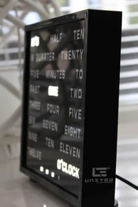 Újracsomagolt LED Design Óra Angol Szöveggel 7