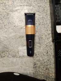 Zastrihávač vlasov BaByliss E986E Lithium Performance, 45 nastavení dĺžky (0,6 – 28 mm), 8 nadstavcov, tmavomodrý/zlatý, používaný 2