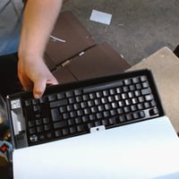 Herná mechanická klávesnica Corsair K70 CORE TKL Wireless RGB, čierna, bezdrôtová, TKL — nabíjací kábel (stav: pozri 2. obrázok) 2