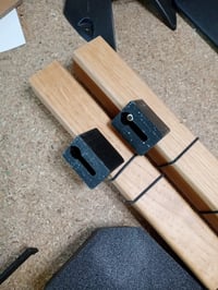 Suport de perete pentru biciclete PARAX Gear-Rack din lemn, mărimea M 60 cm, set de 2 bucăți, cu suport pentru cască, ochelari și încălțăminte 4