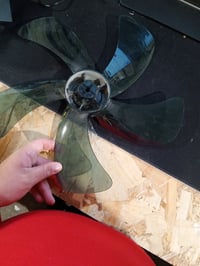 Ventilator cu picior Midea FS40-15FR cu telecomandă, 55W, 3 viteze, afișaj LED, temporizator 7,5h, oscilație 80° — utilizat (stare: vezi a 2-a imagine) 2