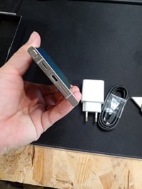 Inteligentný telefón Samsung Galaxy S24 Ultra 5G, 6,8" QHD+ Dynamic AMOLED 2X displej, 200MP fotoaparát, 12GB RAM, 512GB, 5000mAh, Titanium Violet, s nabíjačkou 7