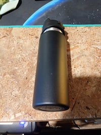 Bidon din oțel inoxidabil SIGG Shield ONE pentru băuturi carbogazoase, negru, 750 ml, etanș, fără BPA, ușor, pentru sport și activități în aer liber 2