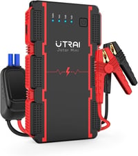 UTRAI 2000A Autós Bikázó Powerbank 13800mAh - 7.5L Benzin/5.5L Diesel Motorokhoz 1