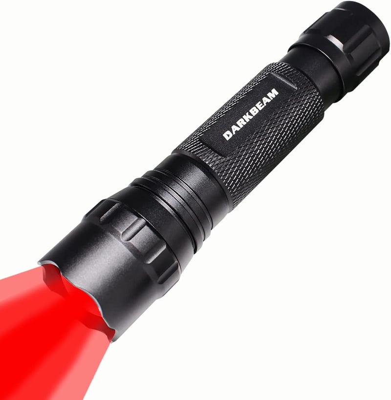 DARKBEAM 501BS Taktikai Piros LED Zoomolható Töltőhető USB Lámpa Halászat Vadászat