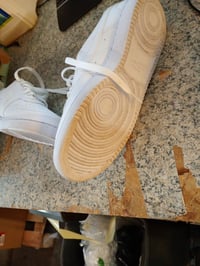 Ženske bijele kožne tenisice Nike Court Vision Low, broj 41 (EU), rabljene 4