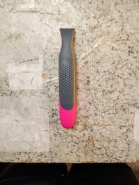 Zastrihávač Veet Expert Intimate pre ženy na tvár, obočie a intímne partie, vodoodolný, USB – používaný (stav: pozri 2. obrázok) 2
