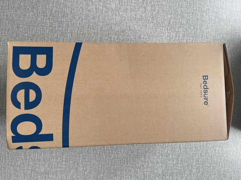Bedsure Téli Paplan 240x220 - Meleg, Puha, Antiallergén Steppelt Takaró, Kék