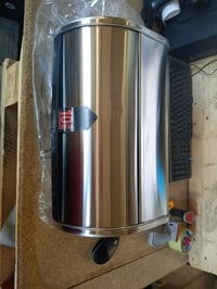 Brabantia Roll Top kutija za kruh od mat čelika, za 2 kruha, s ravnim poklopcem, veliki spremnik - Udubljeno kućište (stanje: vidi 2. sliku) 2