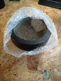JADE TEMPLE Kőmozsár tömör gránitból, 18 cm átmérő, 8,5 cm magasság, szürke – — gránit mozsártörő nélkül (állapot: lásd a 2. képet) 2