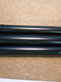LOBUX Čierna teleskopická záclonová tyč bez vŕtania 110-250 cm, Ø 32 mm, výsuvná tyč na sprchový záves, na oblečenie, na sieť pre mačky, upínacia tyč 4