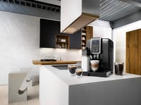 De'Longhi Dinamica ECAM 350.55.B Automatski aparat za kavu s pjenilicom za mlijeko, Cappuccino i Espresso, spremnik za vodu od 1,8 litara, grafički zaslon, 2 šalice 9
