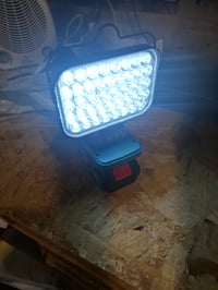 Lampă de lucru cu LED GZYZ pentru acumulator Makita 18V, 90W, 7500LM, proiector fără fir cu port USB și Type-C pentru camping, garaj și grădină 7