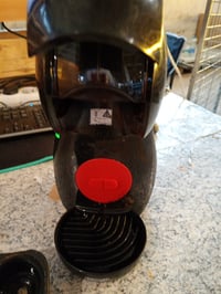 De'Longhi Nescafé Dolce Gusto Piccolo XS EDG210.B aparat za kavu na kapsule, crni, tlak 15 bara, kompaktan dizajn, 1500W 4