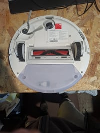 Robotický vysávač Roborock Q7 L5 v bielej farbe, so sacím výkonom 8000 Pa HyperForce, inteligentnou navigáciou, ovládaním cez aplikáciu – použitý 4