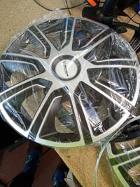 Michelin NVS 49 Dísztárcsa 14 colos króm alumíniumfelni hatású készlet 3 db (1 db hiányzik az eredeti szettből) 6