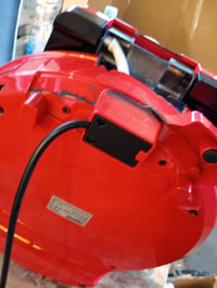 Princess Pizza Maker 115007 – 32 cm, max. — defect, funcționează parțial: crăpături, lipsește capacul de reglare a temperaturii (stare: vezi a 2-a imagine) 4