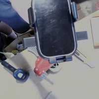 GRIFEMA GD520 Auto držač za telefon za ventilacijski otvor, automatsko pričvršćivanje, rotacija od 360 stupnjeva, univerzalni — Ogrebotine (stanje: vidi 2. sliku) 2