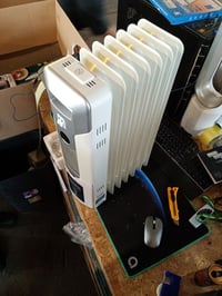 Olejový radiátor Cecotec ReadyWarm 7000 Space 1500W so 7 rebrami — 4 kolieska nie sú súčasťou balenia (stav: pozri 2. obrázok) 3