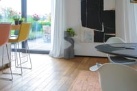 Fântână arteziană de grădină și terasă Dobar Venus cu design mare, iluminare LED, cascadă din polirășină, decor exterior 31,5 x 31,5 x 79,5 cm 8