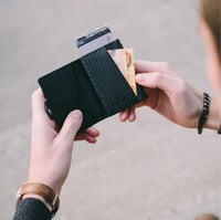 DONBOLSO RFID Valuta Slim Bőr Férfi Pénztárca 10 Kártyahellyel Fekete 2