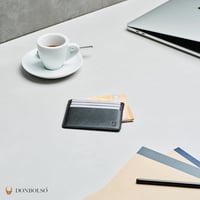 DONBOLSO Valódi Bőr Férfi Pénztárca - Vékony Minimalista Kártyatartó Elegáns Funkcionalitással és Tartóssággal 8