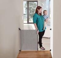 Dreambaby G8201BB Behúzható Biztonsági Gyerekkapu – Extra Széles és Magas Hálós Kapu – Max. 140 cm Széles és 93 cm Magas – Fehér 2