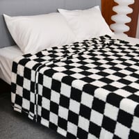 Pătură DREAMLANDING cu model în carouri – Pătură din microfibră moale, pufoasă și călduroasă pentru canapea și pat, model în carouri negru, 127x152 cm 5