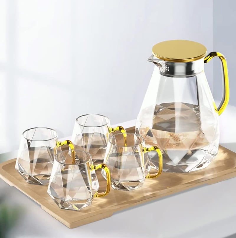 DUJUST Üveg Kancsó 4 Pohárral Szett - 1 Glass Jug Black (Metal Lid) With 4 Cups and 1 Bamboo Tray