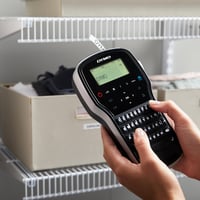 Prenosná tlačiareň štítkov DYMO LabelManager 280 v kufríku – QWERTZ klávesnica, pripojenie k PC/Mac, pre pásky D1 so šírkou 6, 9 a 12 mm 7