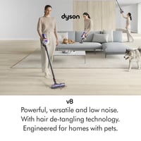 Bezdrôtový vysávač Dyson V8 Advanced, 130 AW, výdrž batérie 40 minút, motorizovaná kefa s technológiou proti namotávaniu vlasov, strieborná/nikel, odstraňovanie zvieracích chlpov, 0,54 l 3