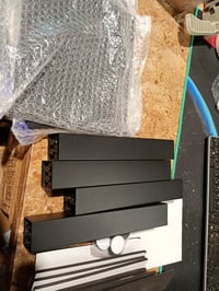 OUUTMEE stolni stalak za zvučnike, metalni, visina 25 cm, protuklizni i prigušuje vibracije — nedostaje metalna ploča držača (stanje: vidi drugu sliku) 2