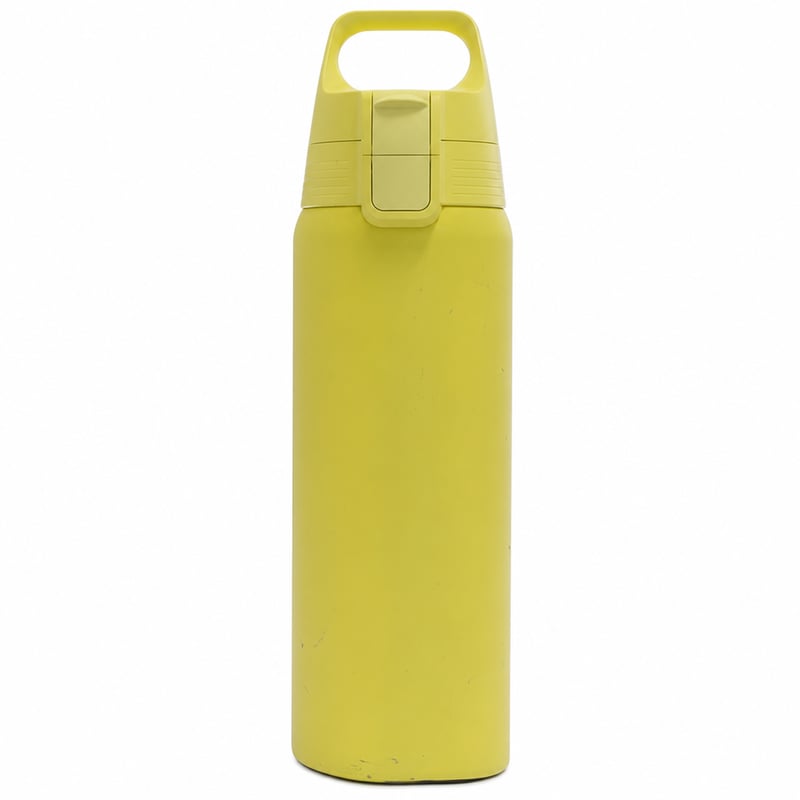 SIGG Shield ONE Ultra Lemon boca od nehrđajućeg čelika 0,75 L — neispravna, djelomično funkcionalna: udubljeno dno, ljulja se (stanje: vidi 2. sliku)