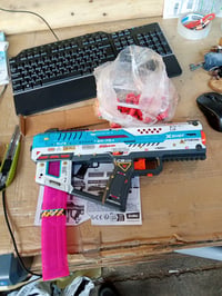 Pistol cu spumă XSHOT Skins Pro Series Fury-X, cu 40 de proiectile Air Pocket și suport de stocare, jucărie de exterior pentru copii și adulți, produs resigilat 2