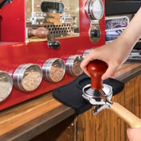 Barista szilikon kávézacc gyűjtő és tamper alátét szett (2 db) 5