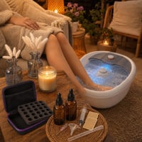 Aromanyugalom esték: 2 db aroma diffúzor + olajtároló táska + 2 db pipetta + gyertya + vibrációs lábfürdő 1