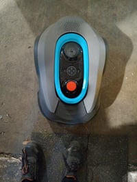 Robotska kosilica Gardena Smart SILENO Free Set 750 m² – neispravna, djelomično radi: oštećena stanica za punjenje, slomljena kamera (stanje: vidi 2. sliku) 4
