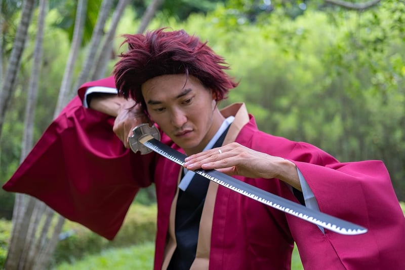 57 SPECIAL REPLICAS Roronoa Zoro Anime Katana Szett - One Piece Cosplay Bambusz Kard 105 cm, 3 db Katana Állvánnyal, Biztonságos Dekoráció