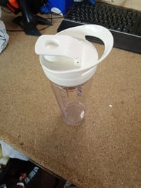 Šejker na proteín ROCKITZ Targa 800 800 ml – s miešacou pružinou, nápoj bez hrudiek, jednoduché čistenie — používaný (stav: viď 2. obrázok) 2