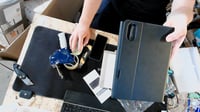 IVEOPPE Érintőpados Billentyűzetes Tok Xiaomi Redmi Pad Pro 12,1 hüvelykes Tablethez – Beépített Touchpad és Billentyűzet 3