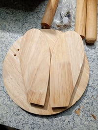 Dječja stolica od punog drva BOFITENG s motivom zečjih ušiju, 45x26 cm, s protukliznim gumenim podlošcima — udubljen naslon i sjedište (stanje: vidi 2. sliku) 4