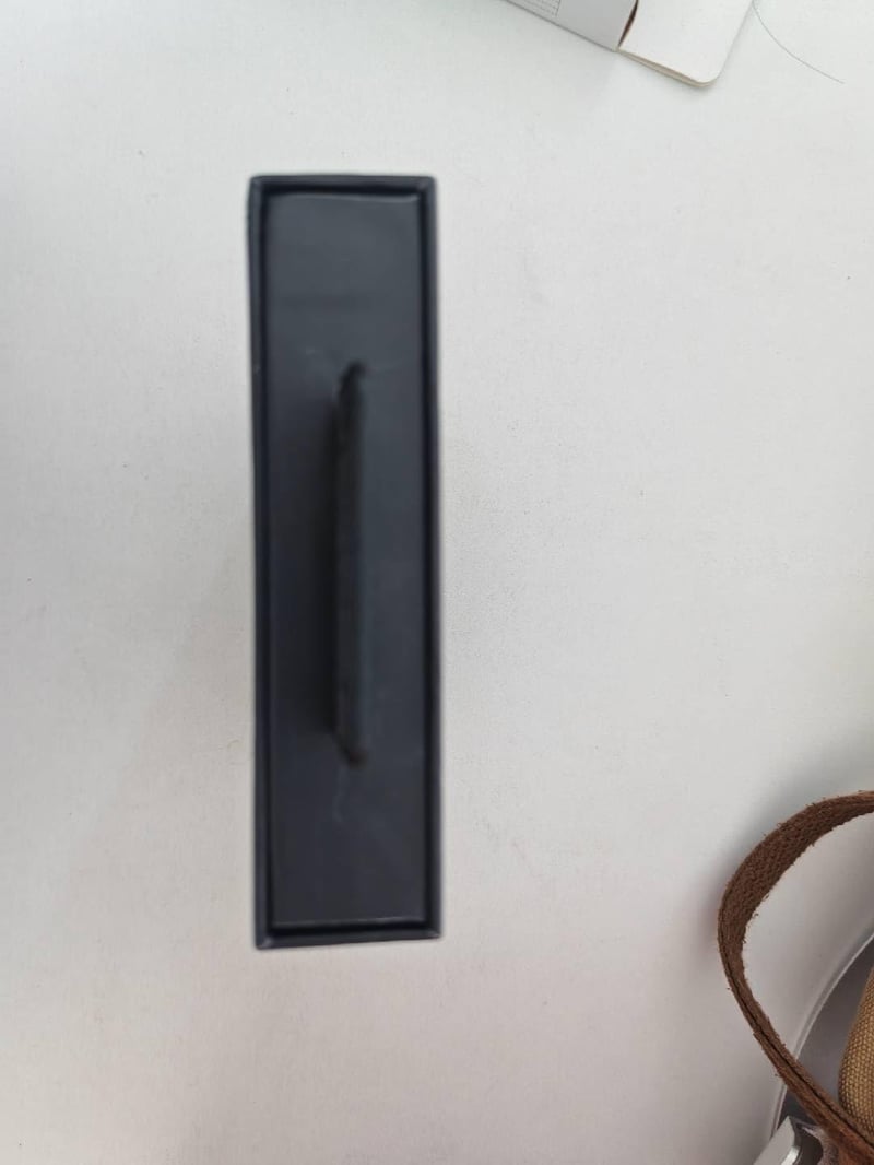 HINOVO MagSafe Powerbank 5000mAh - Ultravékony, Cyberpunk Fém Vezeték Nélküli Töltő iPhone 15/14/13/12-höz
