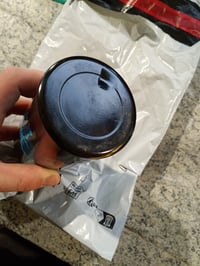 SIGG KBT Glow Dinosaurs alumínium gyerek kulacs 0,3 L fekete dinós mintával sötétben — karcos, horpadt alj (állapot: lásd a 2. képet) 3